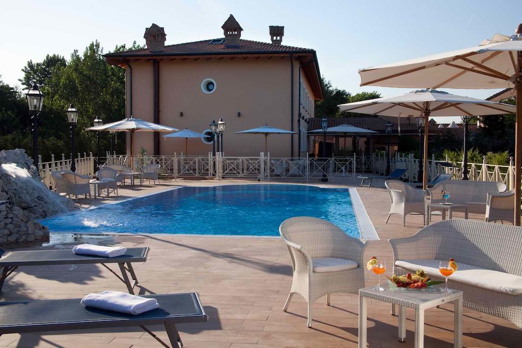 Hotel Piccolo Borgo Roma Exterior foto